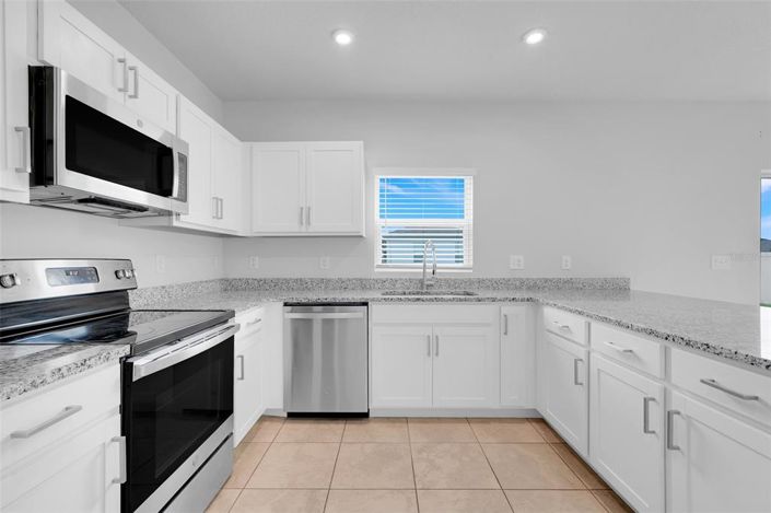 Image No.13-4 Bed Property for sale