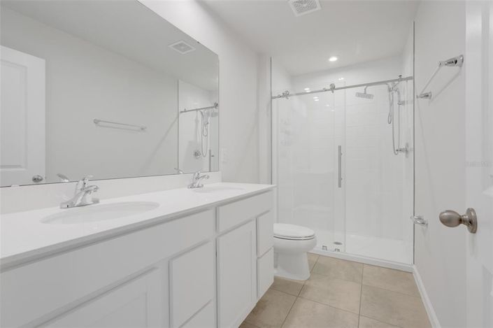 Image No.19-4 Bed Property for sale