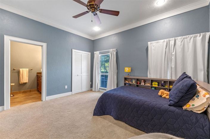 Image No.34-4 Bed Property for sale