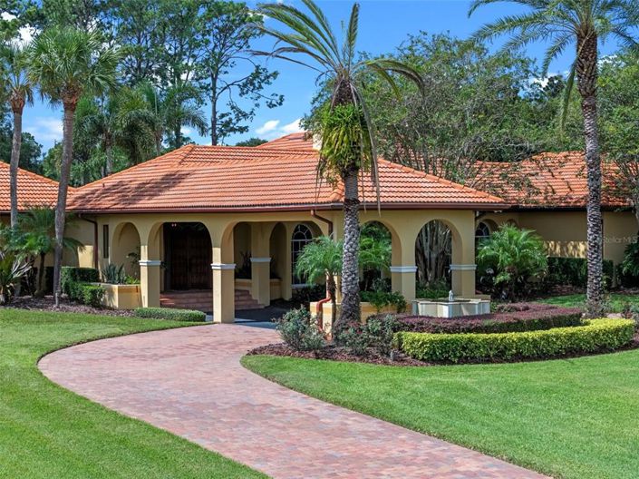 Image No.5-4 Bed Property for sale