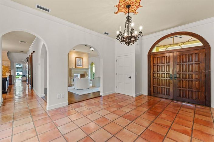 Image No.8-4 Bed Property for sale