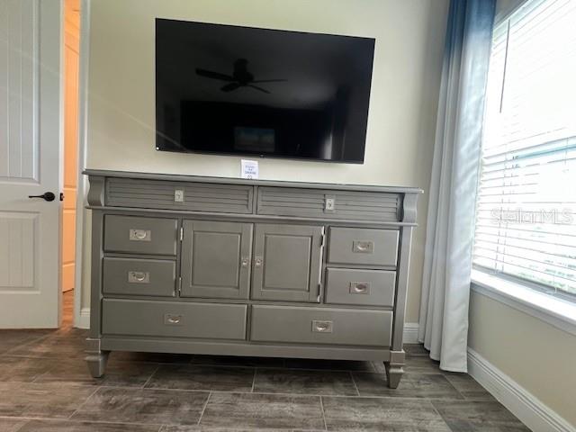 Image No.12-3 Bed Townhouse for sale