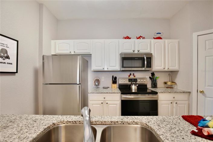 Image No.5-3 Bed Property for sale