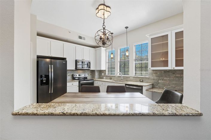 Image No.18-2 Bed Property for sale