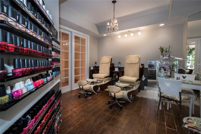 Image No.57-2 Bed Property for sale