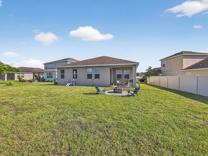 Image No.27-3 Bed Property for sale