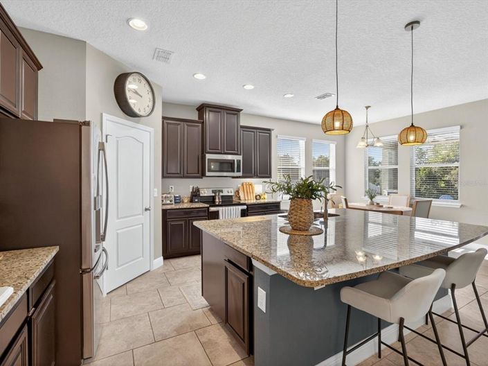 Image No.4-3 Bed Property for sale