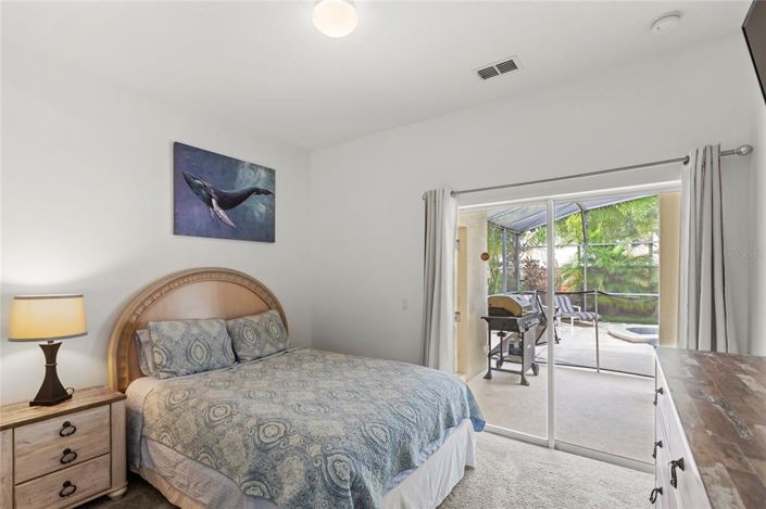 Image No.20-5 Bed Property for sale