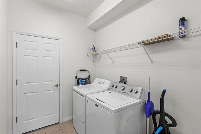 Image No.25-5 Bed Property for sale