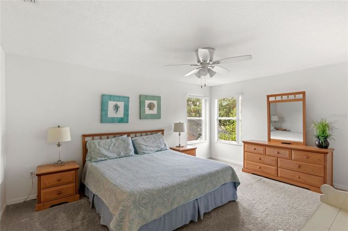 Image No.29-5 Bed Property for sale