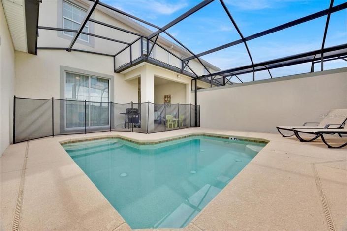 Image No.27-4 Bed Townhouse for sale