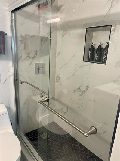 Image No.10-1 Bed Property for sale