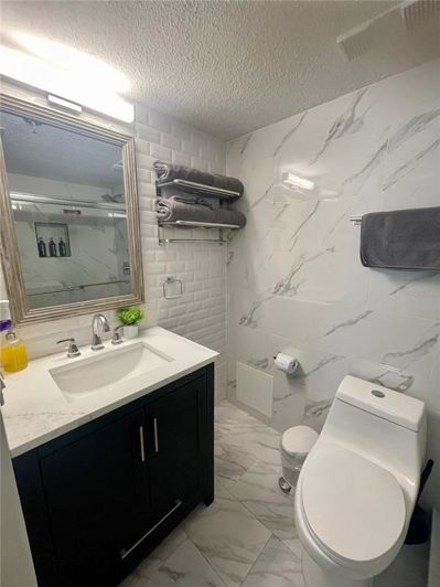 Image No.11-1 Bed Property for sale