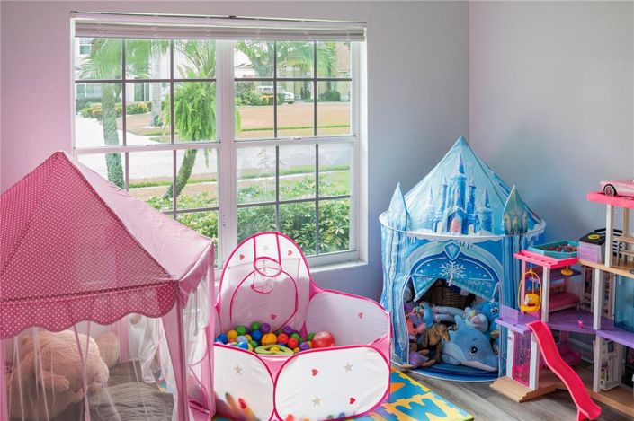 Image No.20-4 Bed Property for sale