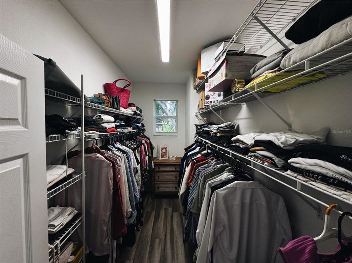 Image No.27-4 Bed Property for sale