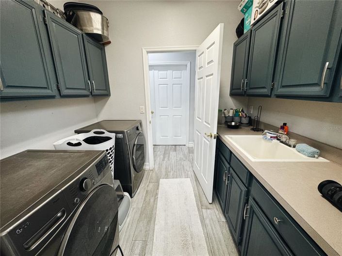 Image No.29-4 Bed Property for sale