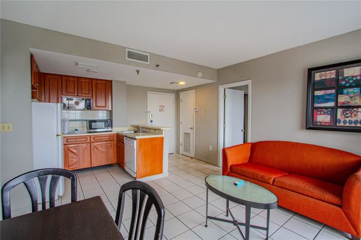 Image No.7-2 Bed Property for sale