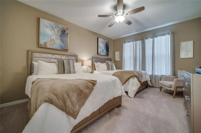 Image No.34-10 Bed Property for sale