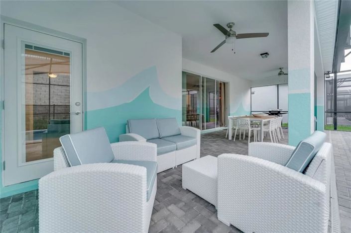 Image No.43-10 Bed Property for sale