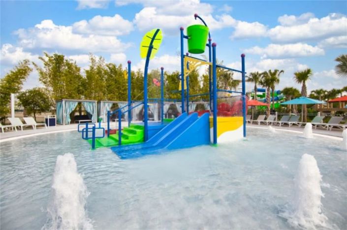 Image No.55-10 Bed Property for sale