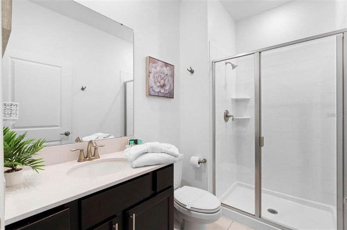 Image No.16-4 Bed Townhouse for sale