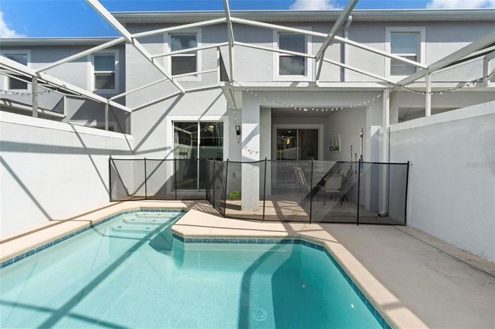 Image No.32-4 Bed Townhouse for sale