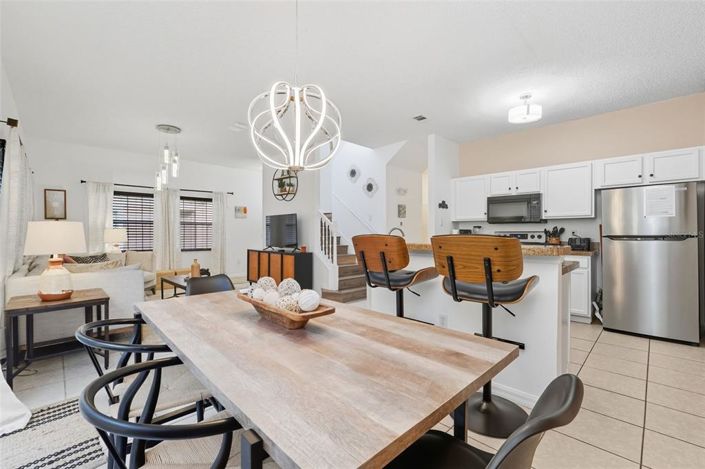 Image No.10-4 Bed Townhouse for sale