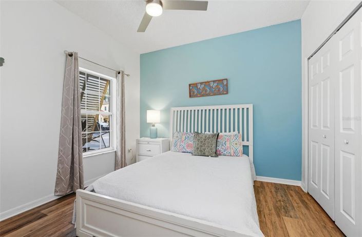 Image No.19-4 Bed Townhouse for sale