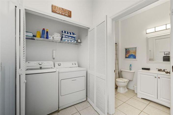 Image No.22-4 Bed Townhouse for sale