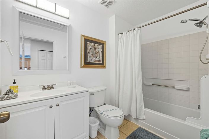 Image No.25-4 Bed Townhouse for sale