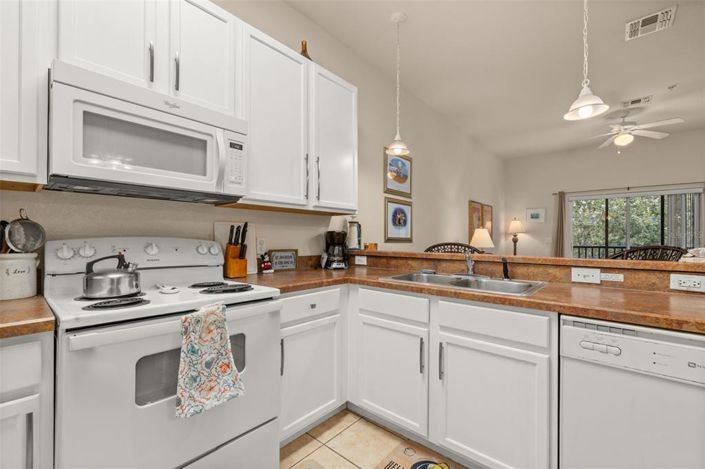 Image No.20-3 Bed Property for sale