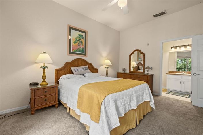 Image No.31-3 Bed Property for sale