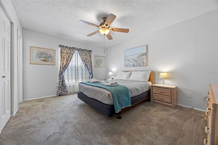 Image No.27-3 Bed Property for sale