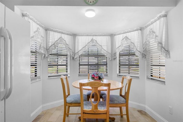 Image No.9-3 Bed Property for sale