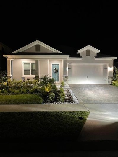 Image No.1-4 Bed Property for sale