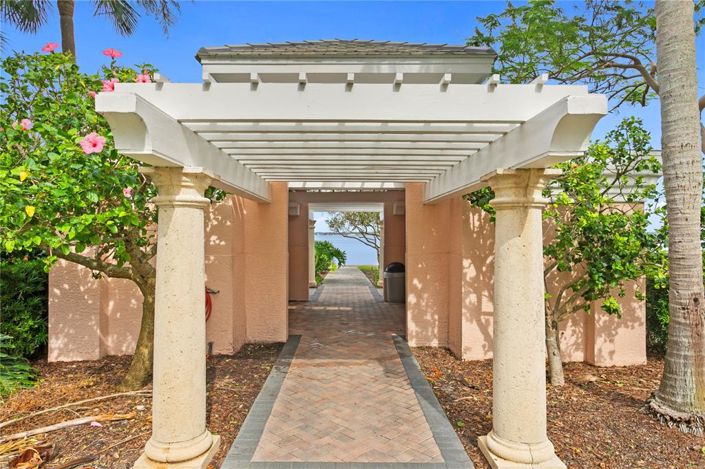 Image No.37-3 Bed Property for sale