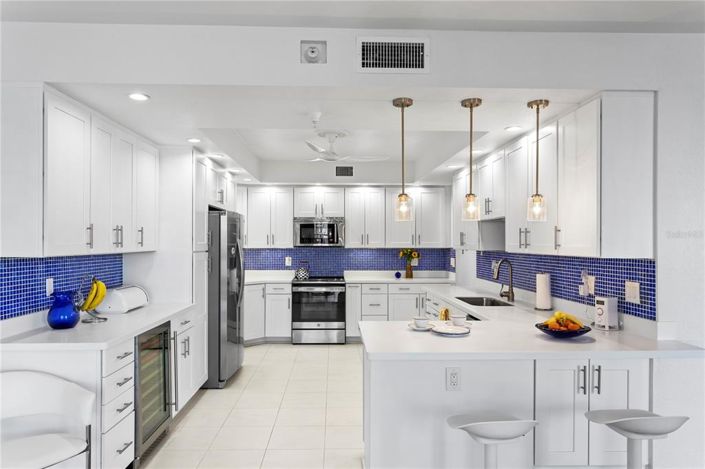 Image No.6-3 Bed Property for sale