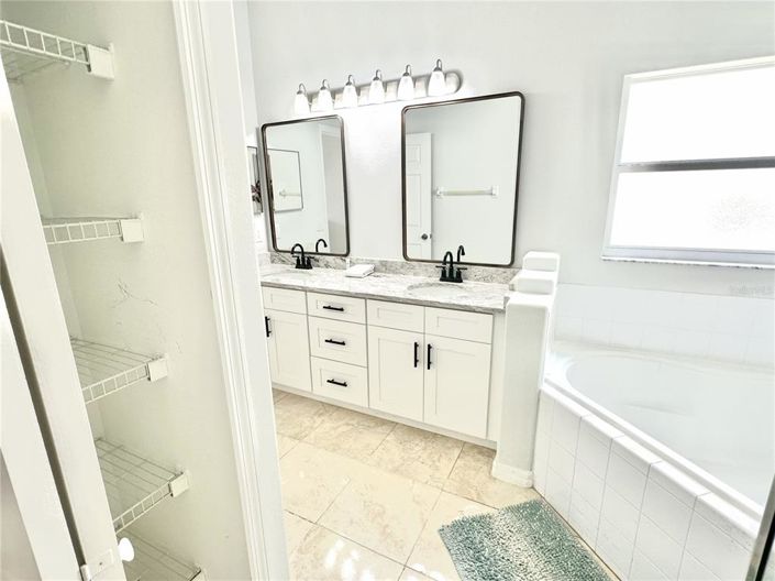 Image No.22-Propriété de 8 chambres à vendre à Clermont