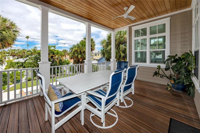 Image No.19-3 Bed Property for sale