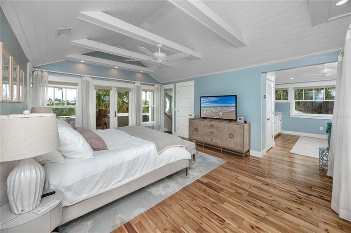 Image No.36-3 Bed Property for sale