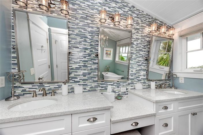 Image No.40-3 Bed Property for sale