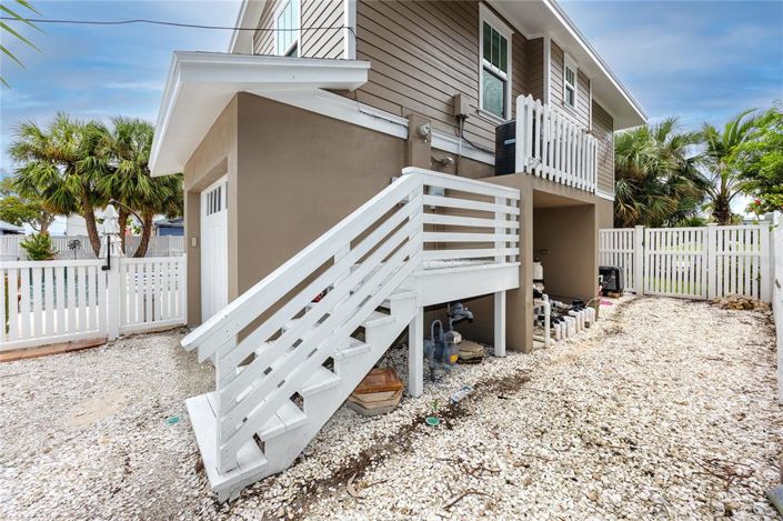 Image No.60-3 Bed Property for sale