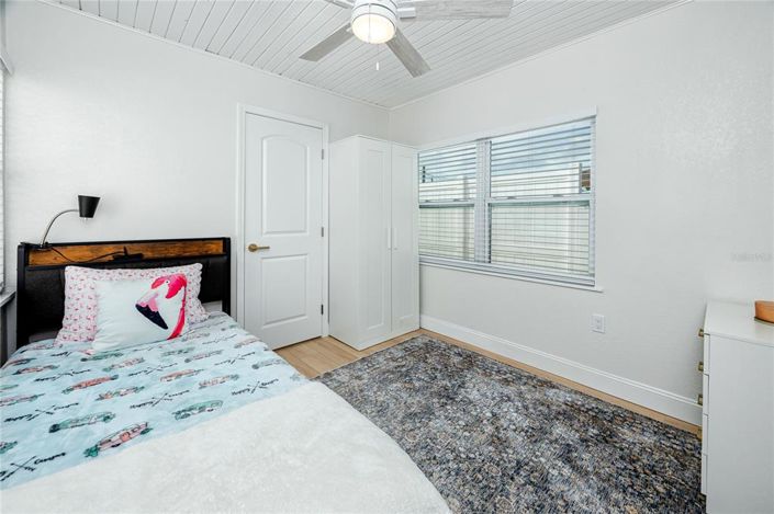 Image No.22-3 Bed Property for sale