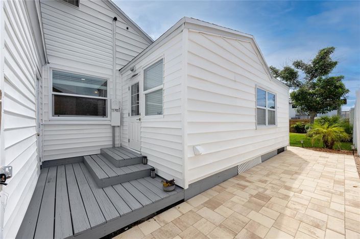 Image No.28-3 Bed Property for sale