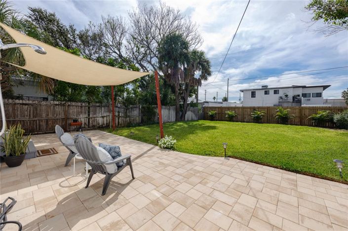 Image No.30-3 Bed Property for sale