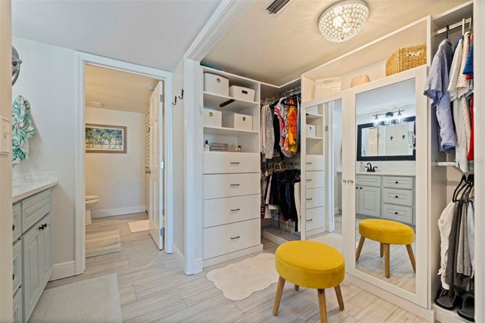 Image No.24-2 Bed Property for sale