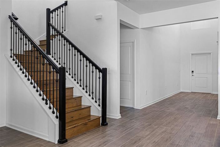 Image No.26-4 Bed Property for sale