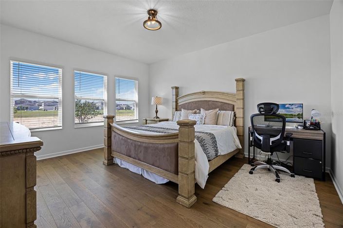 Image No.5-4 Bed Property for sale