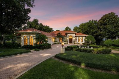 5 Bed Property for sale