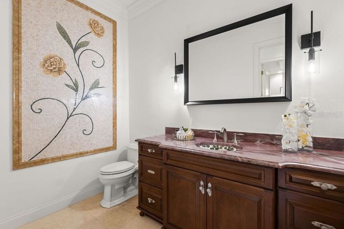 Image No.41-5 Bed Property for sale